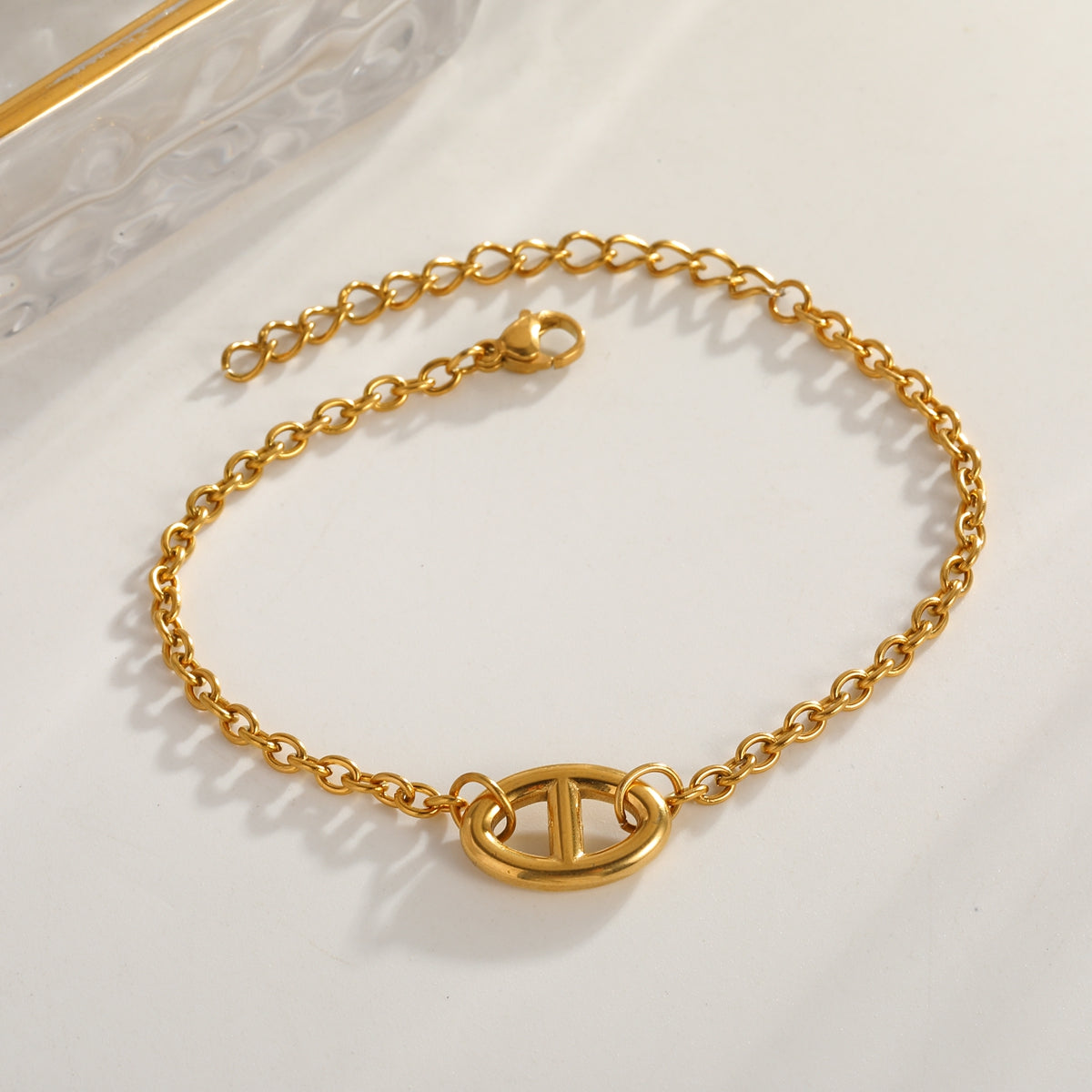 Bracelet Doré Logo Tendance Simple